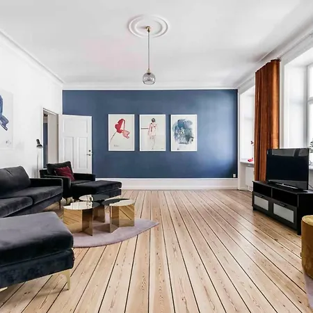 No. 56 - Luxury Apartments By Habitat Collection Apartment